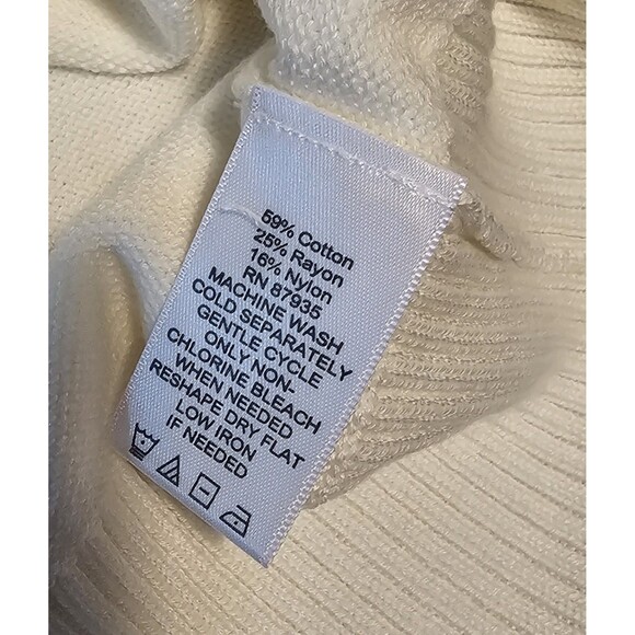 Susan Graver Women's Ivory Long Sleeve Boatneck W/Gold Buttons Size XL NEW - Picture 9 of 11